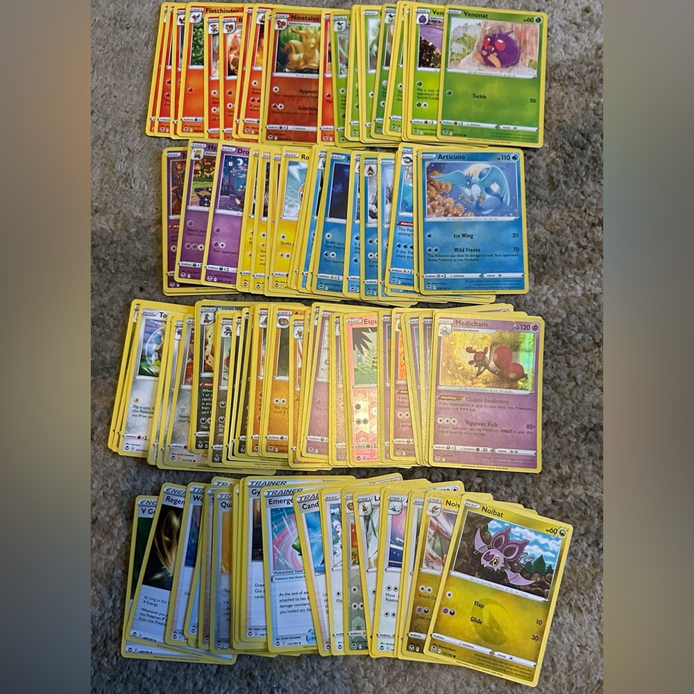 Near complete Silver Tempest Pokémon Card Set